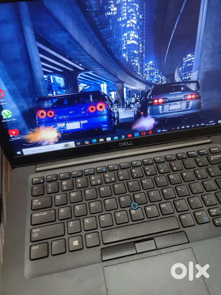 Dell laptop,128 graphics card,477 gb storage, screen touch, windows 10