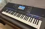Yamaha PSR-SX700 Arranger Workstation Keyboard