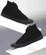 CONVERSE BLACK HIGH TOP SHOE