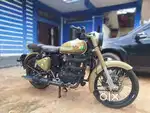Royal enfield classic 350 signals