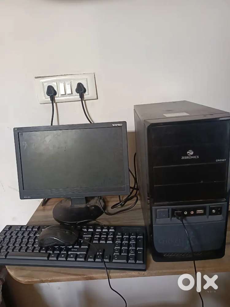 Desktop Computer with All Accessories Included