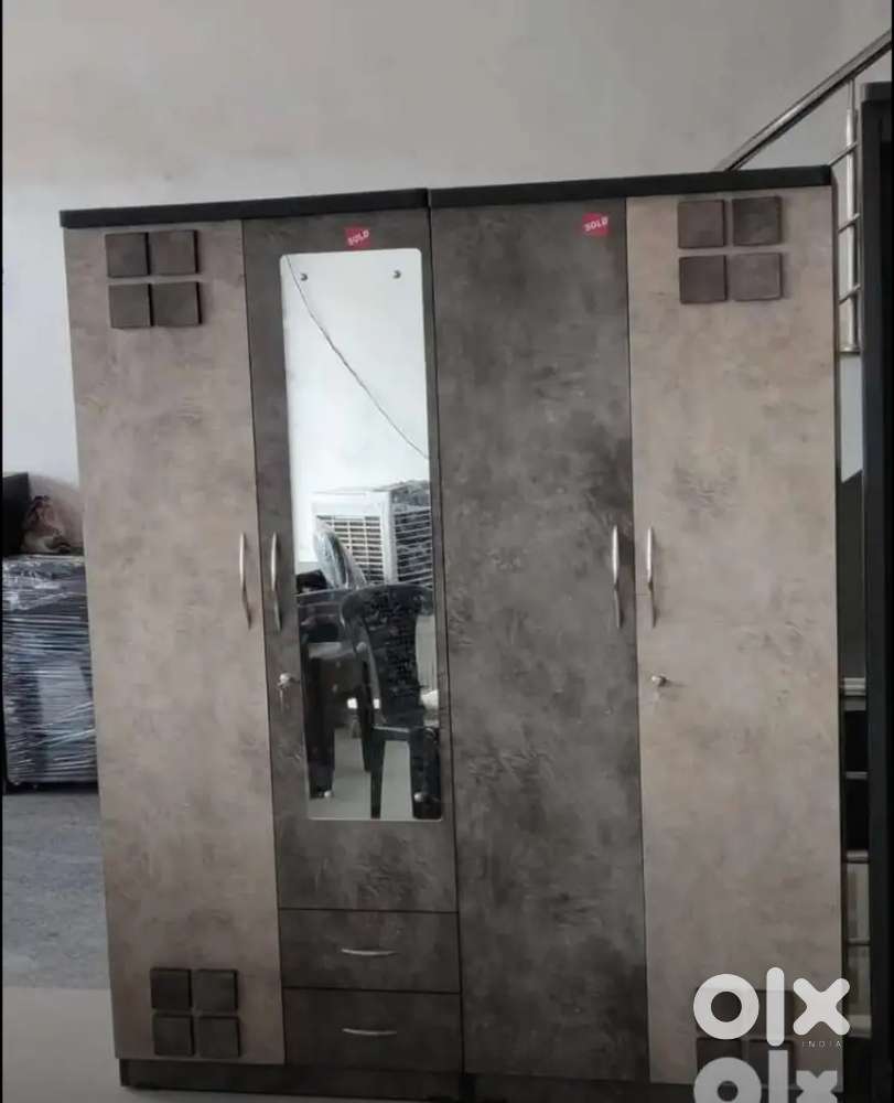 BP Phoenix wholesale furniture