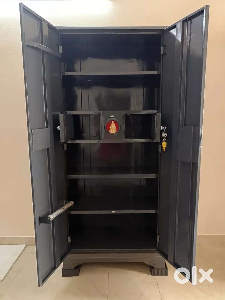 IRON BIRUVA