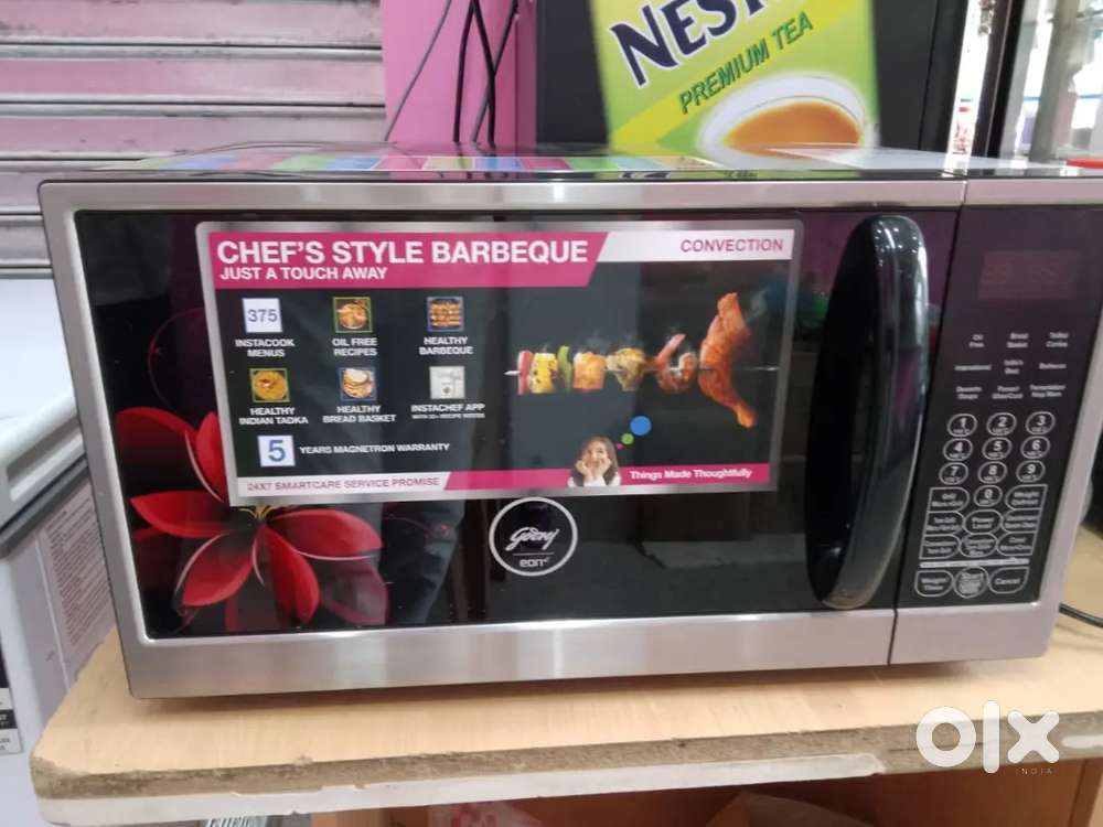 Only 4/5 days used totally new and papers 15000