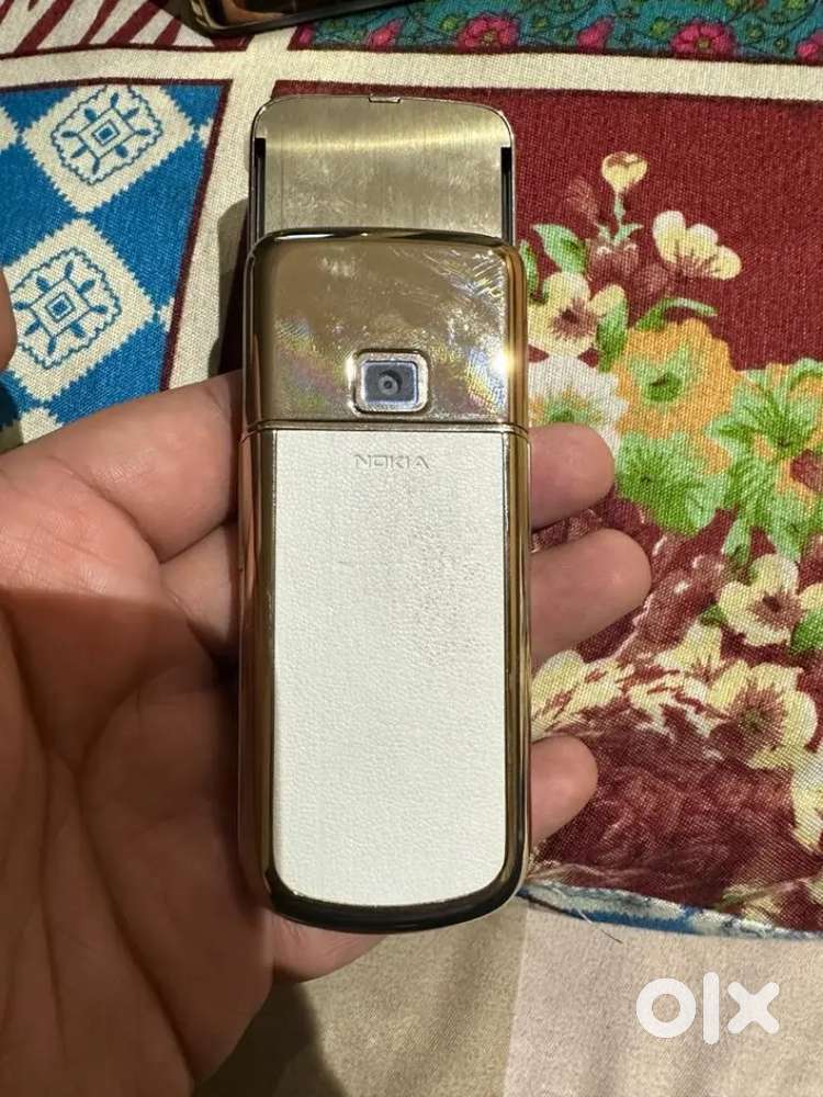 Nokia 8800 Arte Sapphire Gold