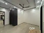 2bhk for rent in ramesh nagar in park facing