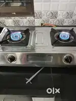 A stensteel Gas stove.