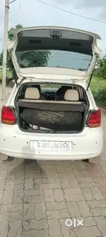 Volkswagen Polo 2013 CNG & Hybrids 136000 Km Driven