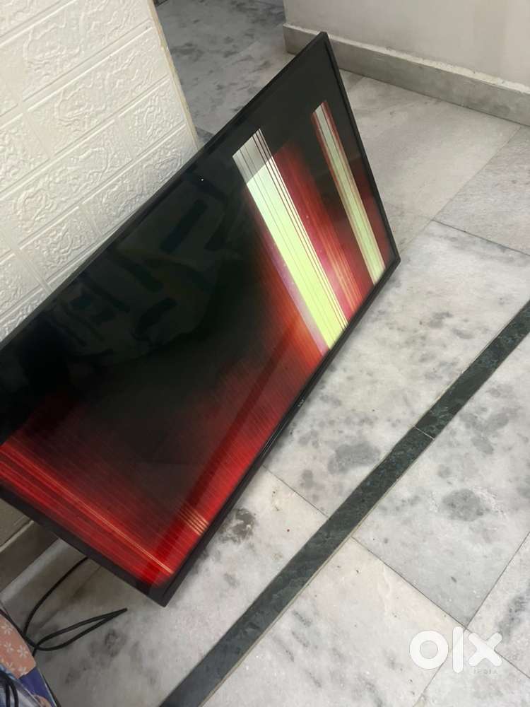 Vu Tv 43’ and Lg Tv 21’ working but no display