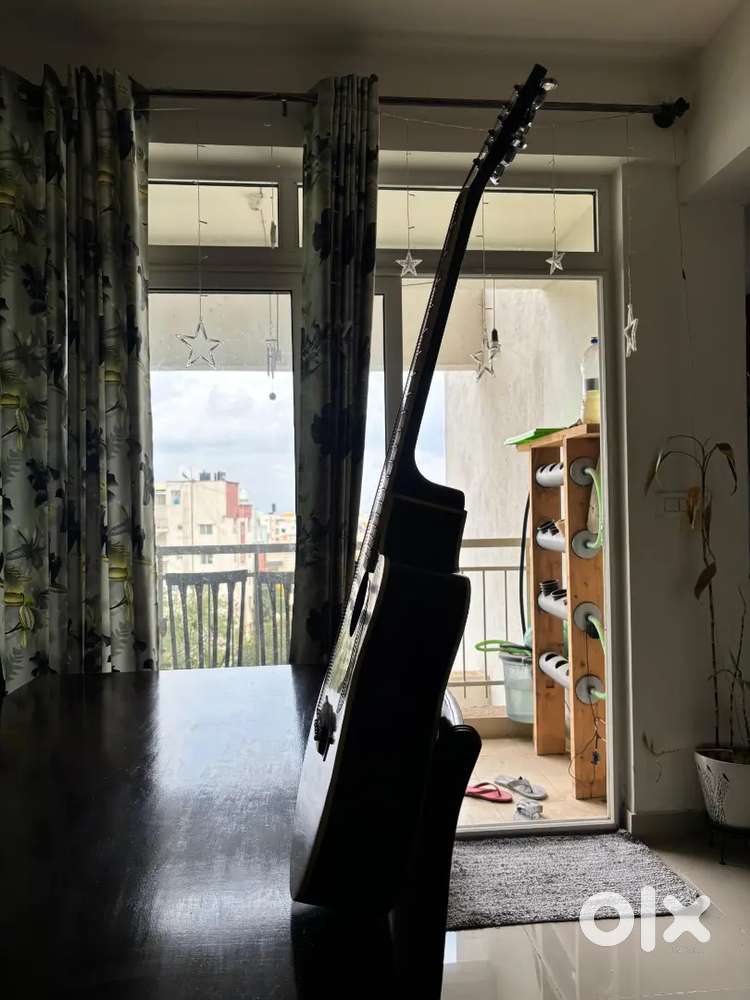 Guitar with kit from Guitar World