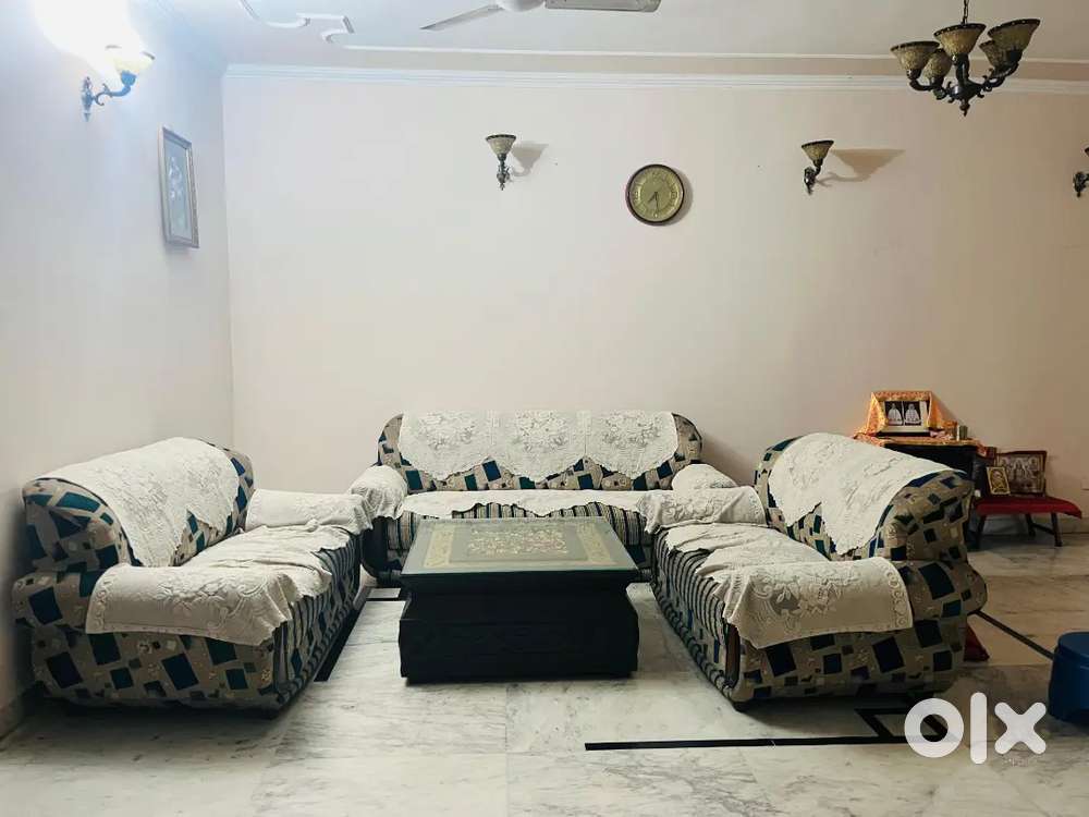 7 seated sofa set