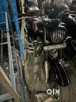 BULLET CLASSIC ROYAL ENFIELD