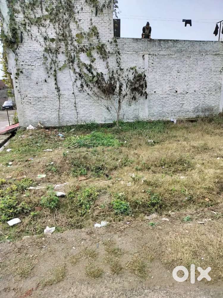 120gaj east Facing plot on sale in Modern Nursery,Gated community