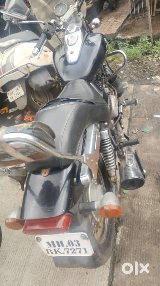 Want to sell my old bike, Nov 2012 model
