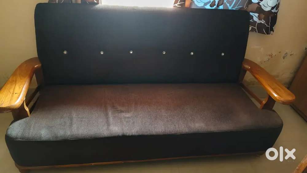 5 seater sofa