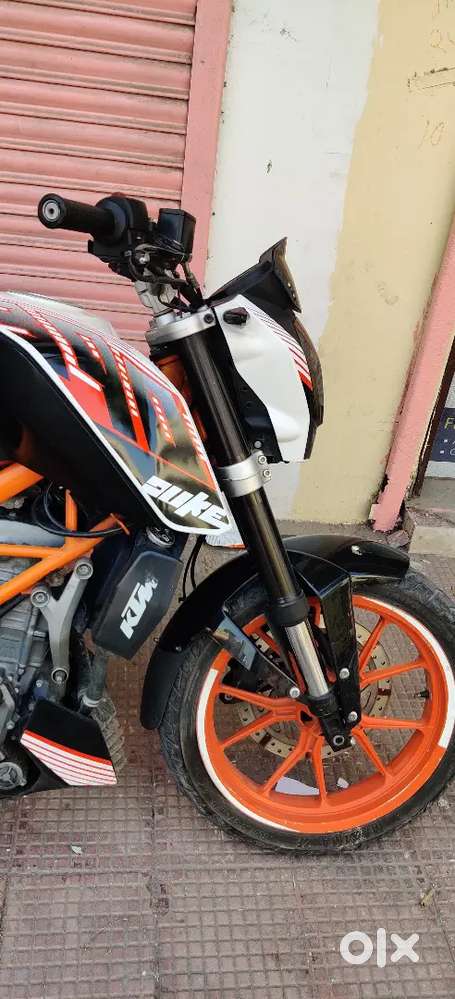 KTM duke 390abs