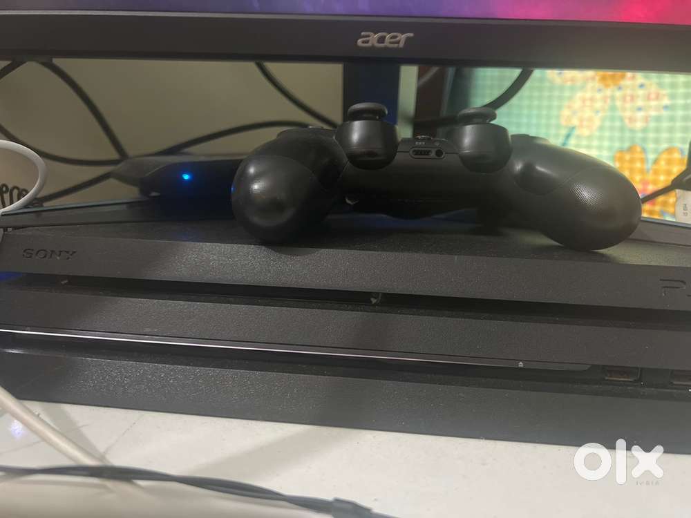 PS4 Pro in a good condition
