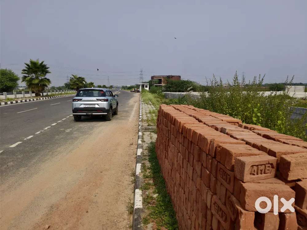 Commercial Plot for Sale at Lucknow Fastest Growing Location