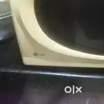 LG Microwave oven