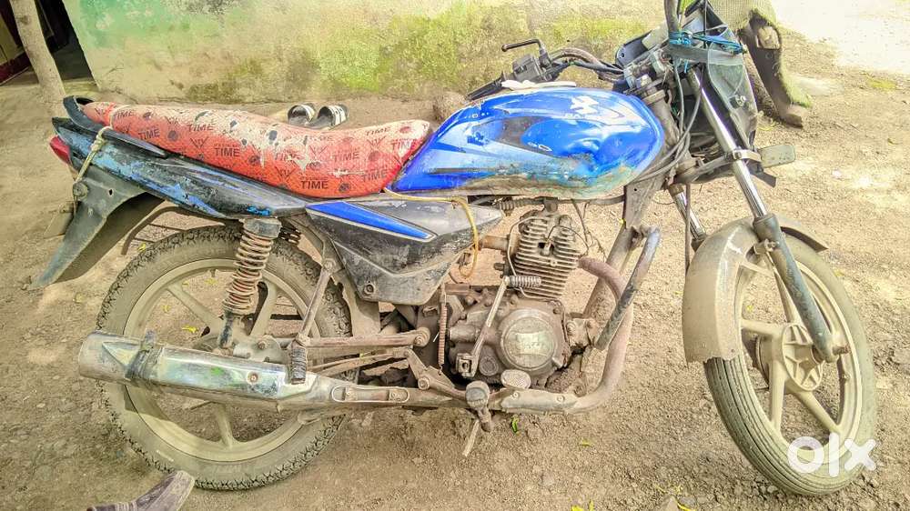 Bajaj platina 100cc me 2006 ka modal hai