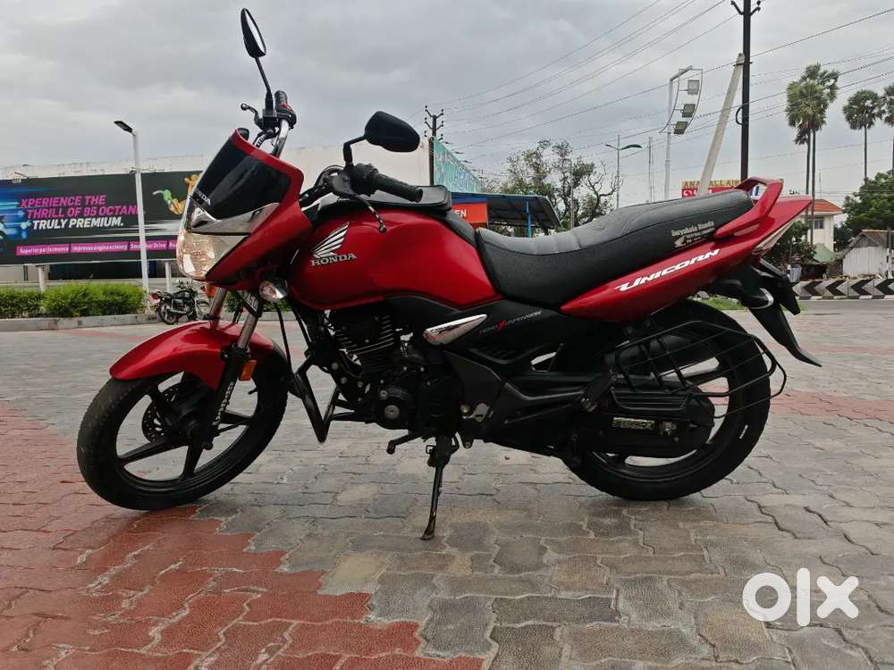 Honda CB UNICORN BS6 Pearl Red