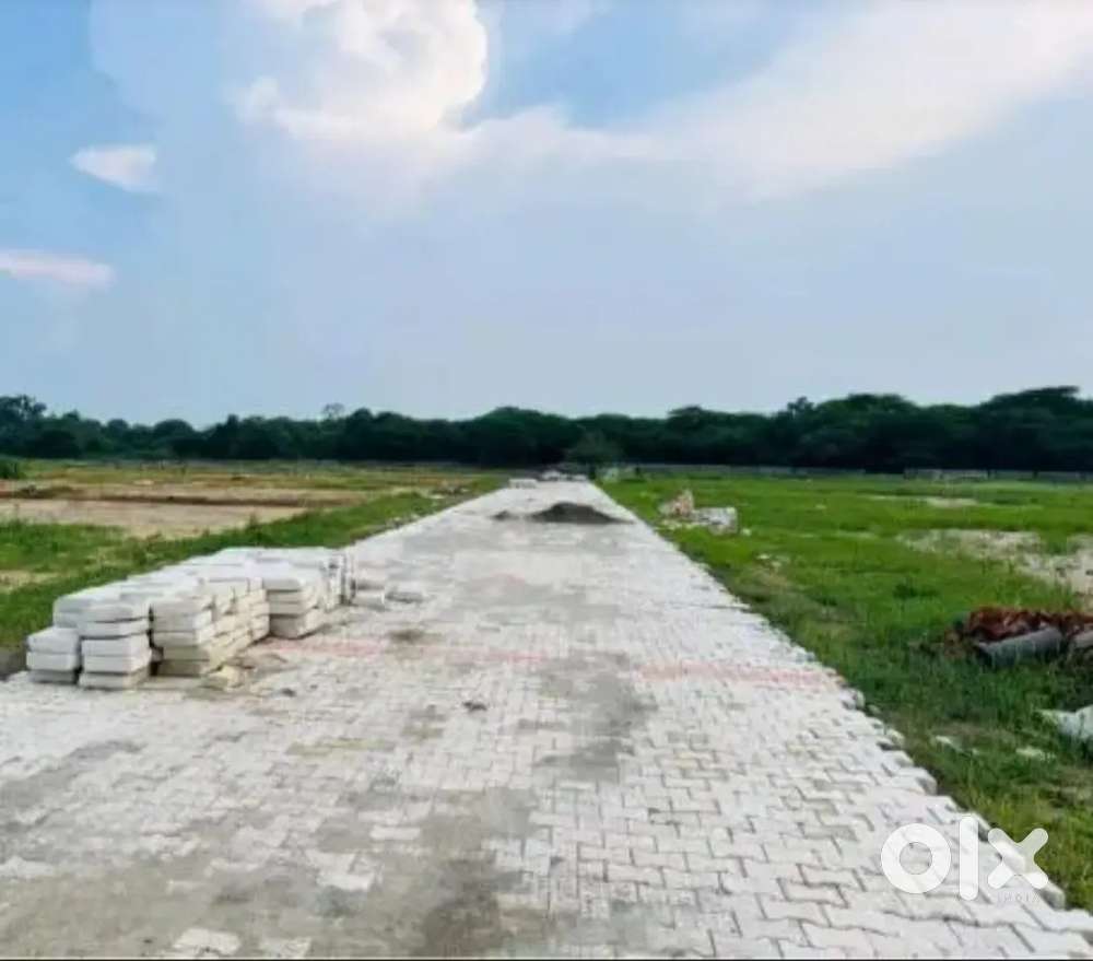 Residential plot Sale in gated society