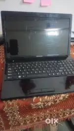 Windows7 lenovo laptop with 4gb ram and CD and DVD player(Not for game