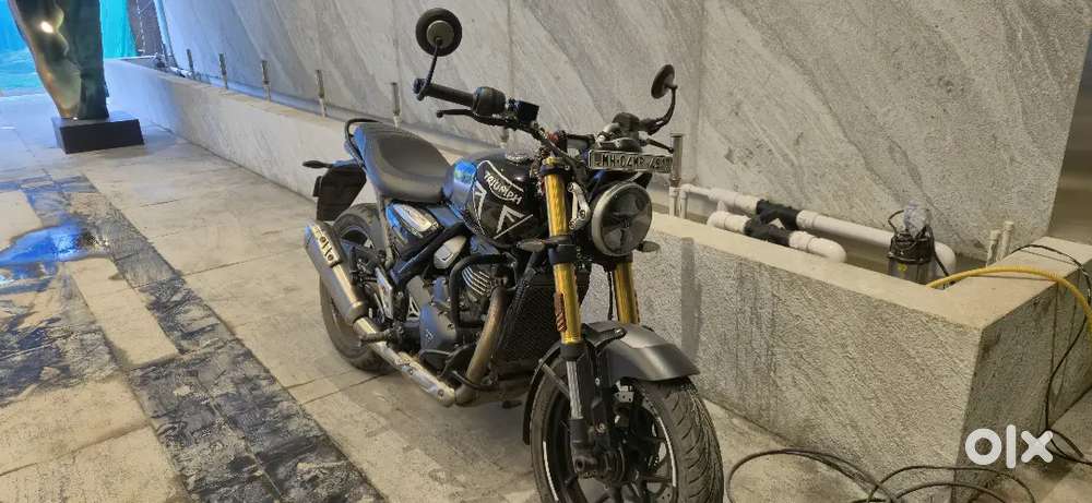 My25 triumph speed 400 black