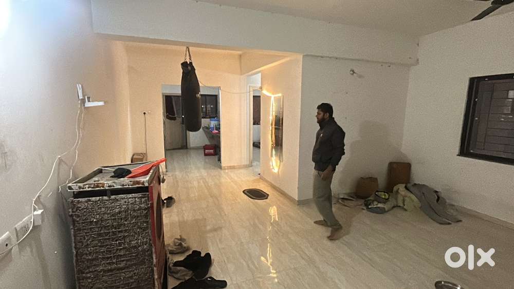 Room mate/flat mate required