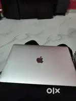 Laptop macbook