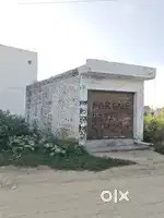 Shop in 50 gaj plot