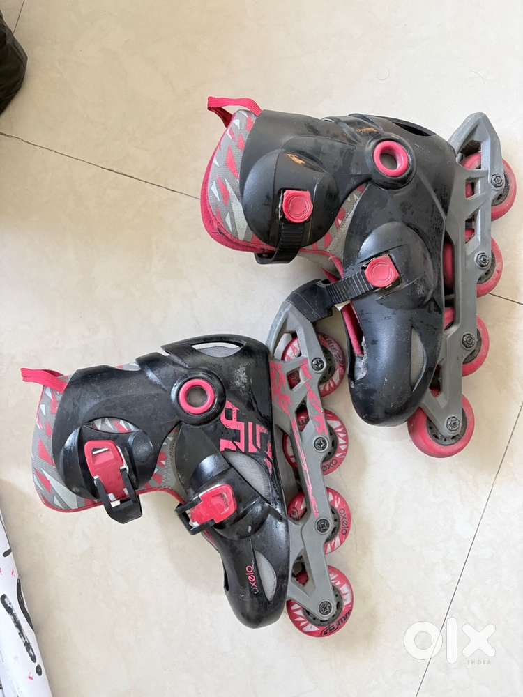 Roller skates adjustable size