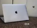 Apple Macbook Pro i9 16GB Ram 512GB Apple SSD 15.4 Inch 5.5gbGraphics