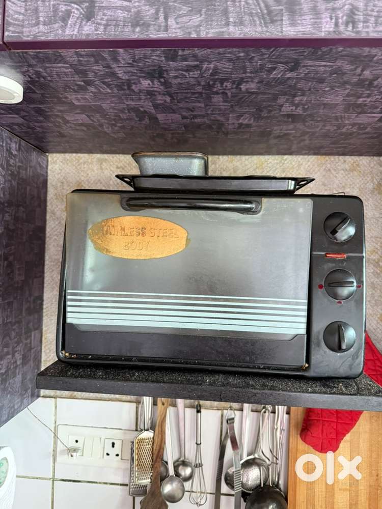 Bajaj OTG for sale at Rs 1800 only
