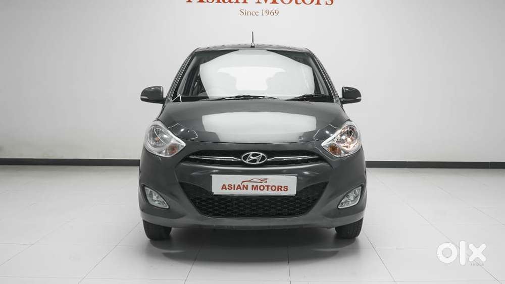 Hyundai i10 Sportz AT, 2011, Petrol