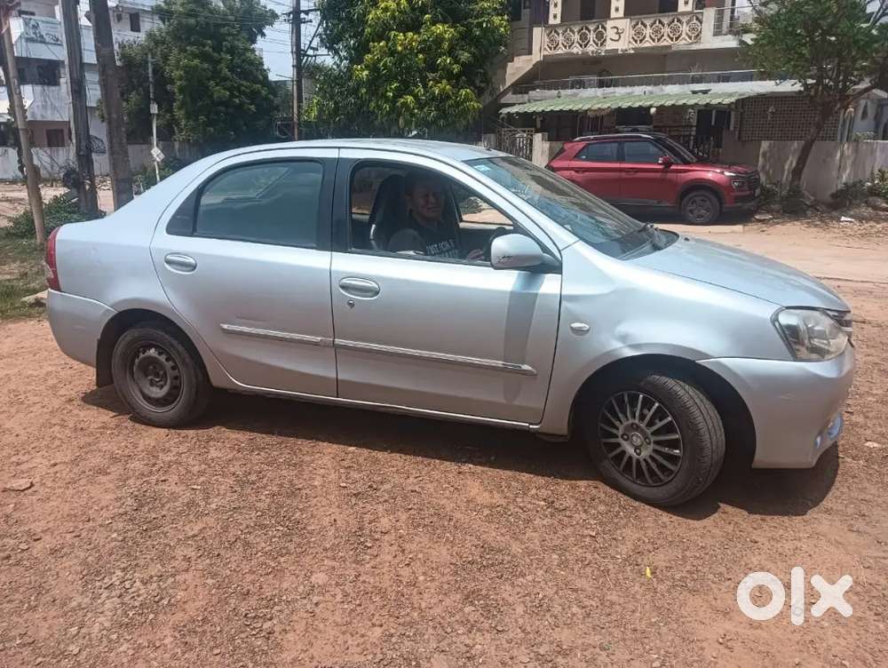 Toyota Etios 2012