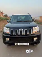 Mahindra TUV 300 mHAWK100 T8, 2015, Diesel
