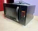 Microwave by whirlpool