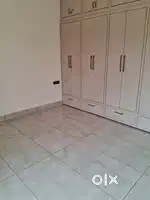 Independent  3bhk house well built for rent in sec 8
