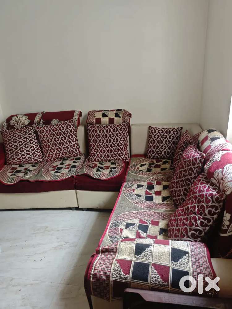Want to Sale Corner Sofa Set, Madhurawada