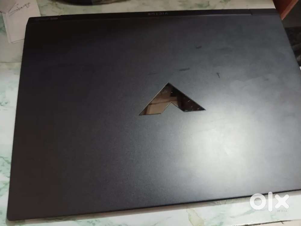 Laptop HP victus i5 12 th generation