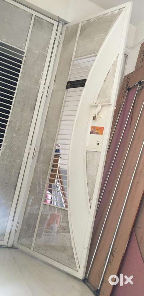 Metal safety door