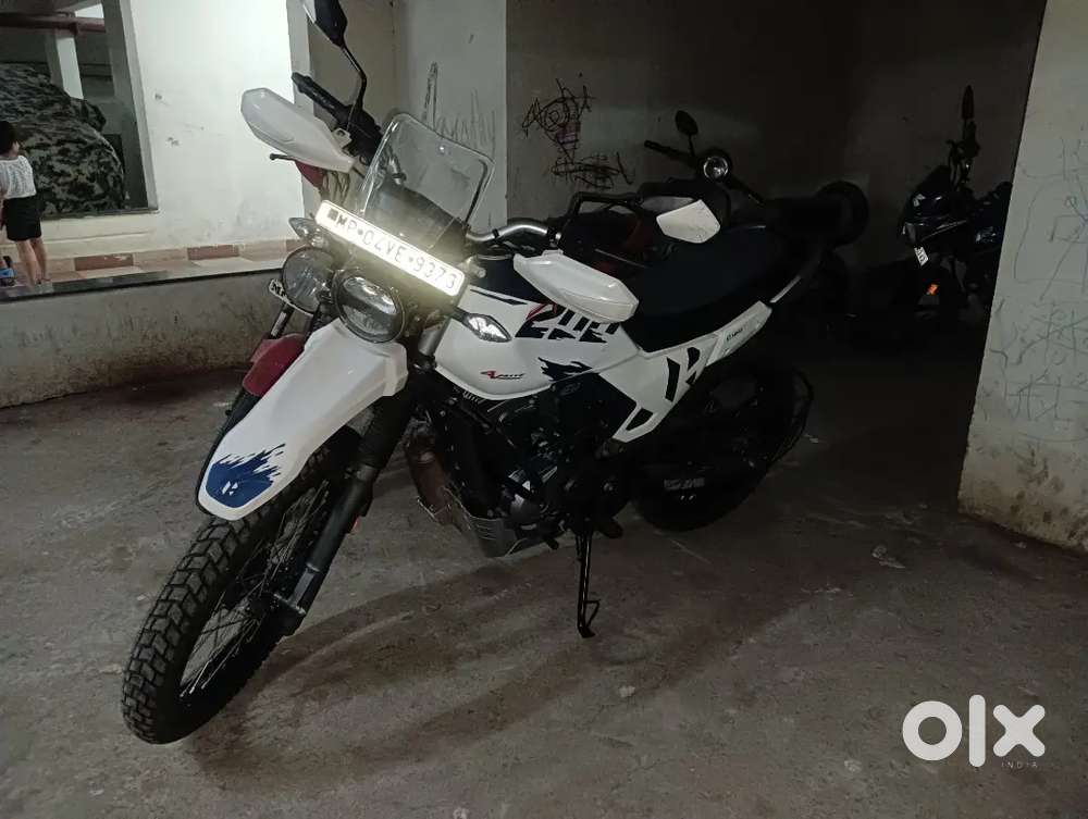 Hero X-Pulse 200 4-V