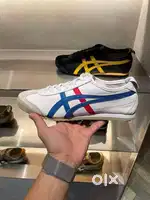 BAST RUNNING SHOES
