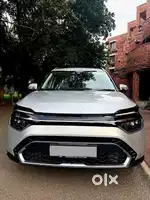 Kia Carens 1.4 Luxury Plus 6 STR, 2022, Petrol