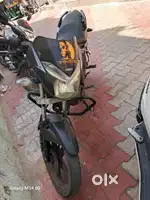 Hero Xtreme 2014 black colour byke
