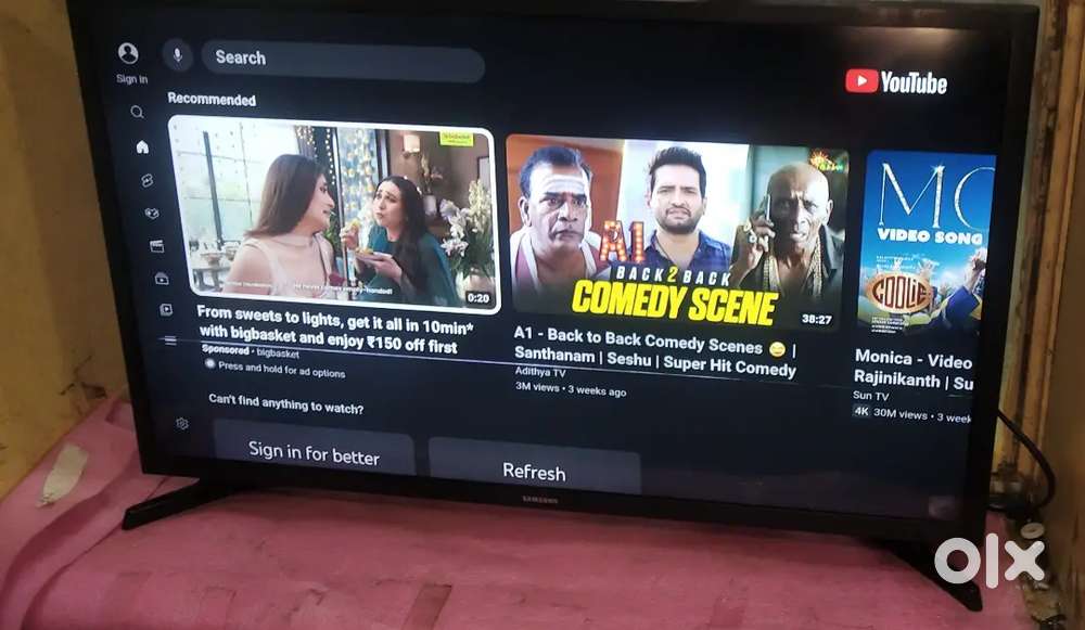 Samsung 32led smart TV working condition with a minor line on display