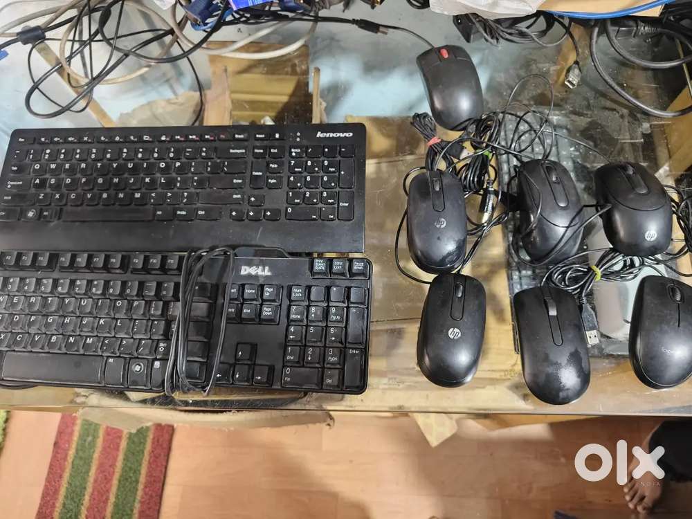Branded keyboard and mouse in good working condition
Each set 300rs