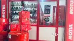Sales executive for engine oil distributor