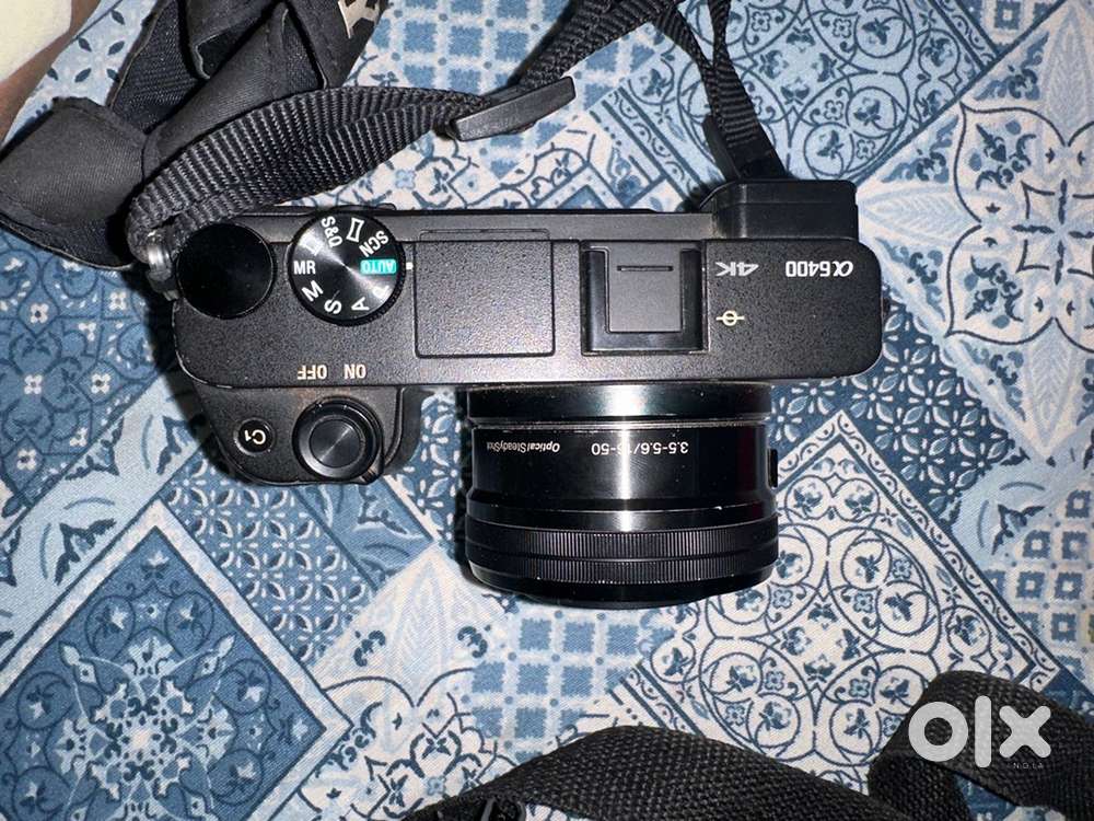 Sony Alpha ILCE-6400L
